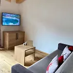 Apartment Mountain